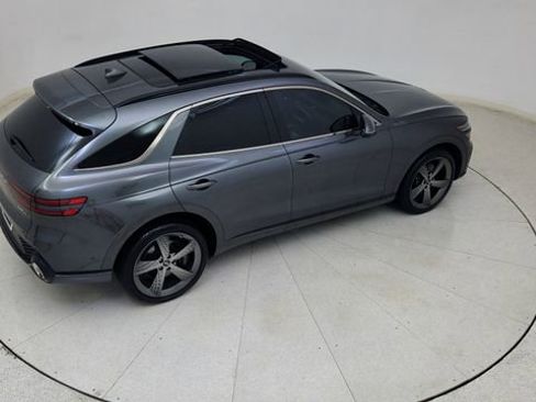 Used 2024 Genesis GV70 3.5T Sport w/ Sport Advanced Package AWD/4WD image 82