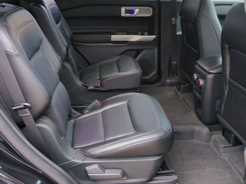 Used 2021 Ford Explorer Limited w/ Equipment Group 301A image 20