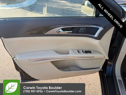 Used 2013 Lincoln MKZ AWD image 24