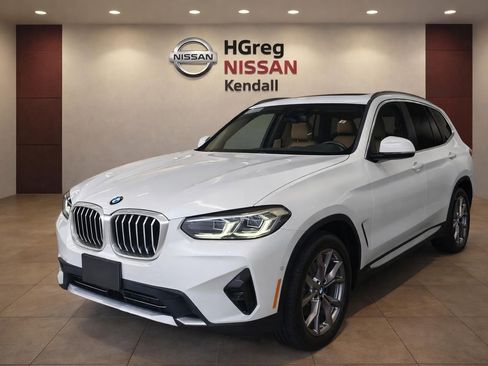 Used 2023 BMW X3 sDrive30i w/ Convenience Package RWD image 2