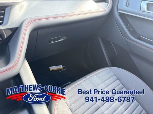 New 2026 Ford Explorer ST-Line AWD/4WD image 25