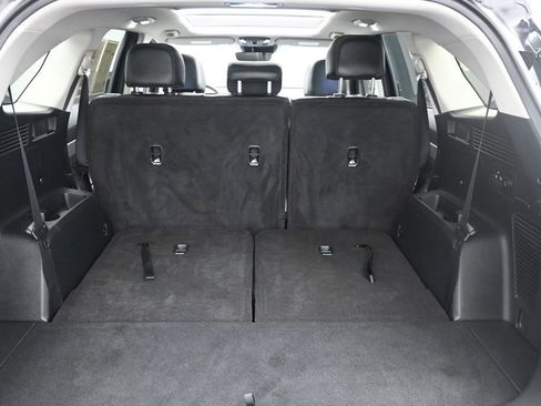 Used 2025 Kia Sorento S w/ Panoramic Sunroof Package FWD image 36