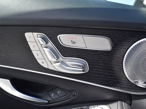 Used 2021 Mercedes-Benz C 300 4MATIC Sedan image 28