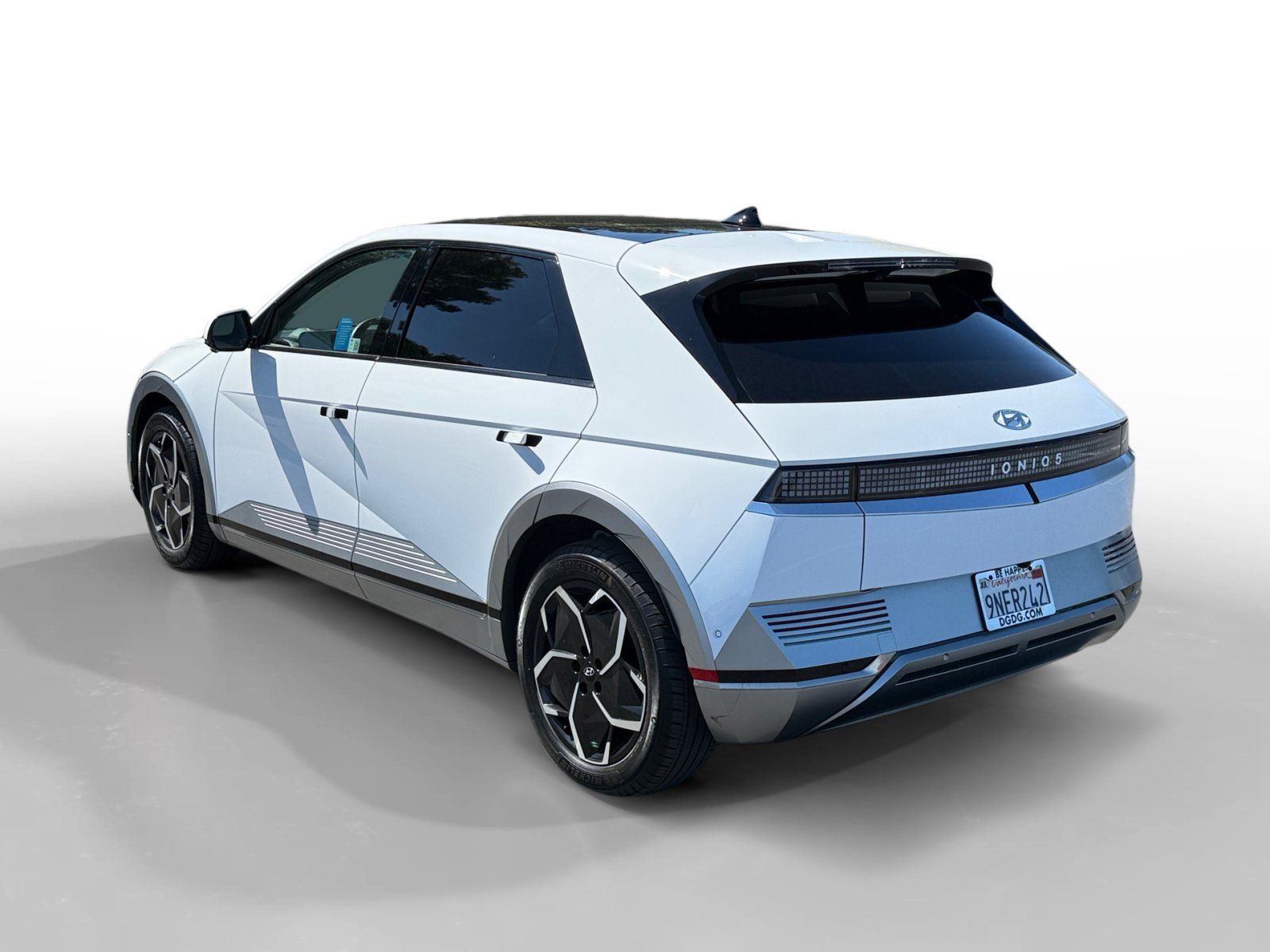 Certified 2024 Hyundai Ioniq 5 Limited RWD image 3
