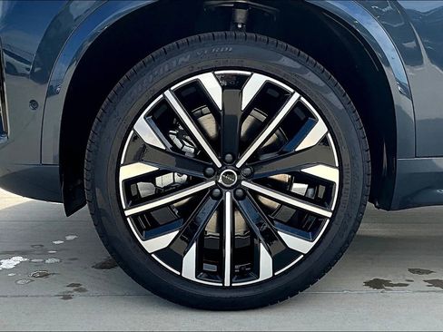 New 2026 Volvo XC90 B6 Ultra w/ Protection Package Premier image 24