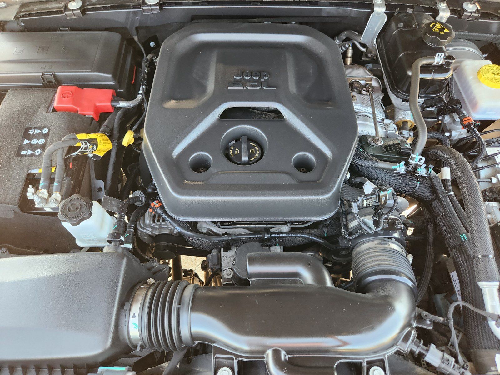 Used 2023 Jeep Wrangler Sport AWD/4WD image 41