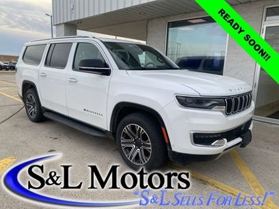 Used 2024 Jeep Wagoneer L Series II w/ Flexible Seating Group