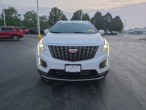 Certified 2024 Cadillac XT5 Premium Luxury AWD/4WD image 9