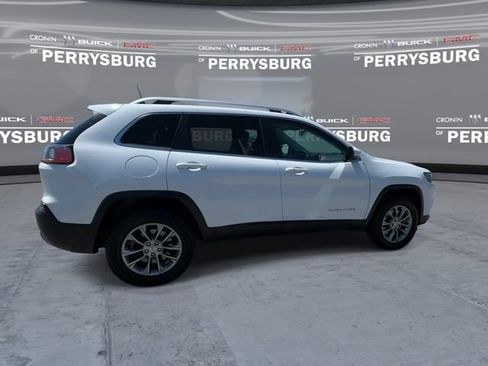 Used 2020 Jeep Cherokee Latitude Plus w/ Cold Weather Group AWD/4WD image 8