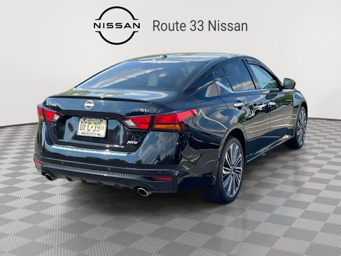 Used 2023 Nissan Altima 2.5 SL AWD/4WD image 4