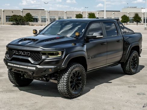 Used 2021 RAM 1500 TRX w/ TRX Level 2 Equipment Group AWD/4WD image 7