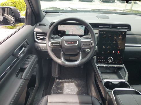 New 2027 GMC Terrain Elevation w/ Elevation Premium Package FWD image 16