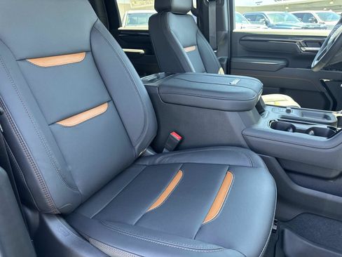New 2026 GMC Sierra 2500 AT4 w/ AT4 Premium Plus Package AWD/4WD image 27