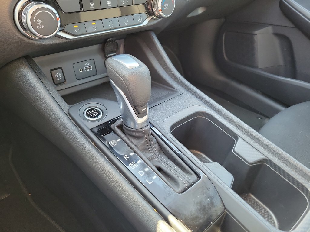 Certified 2025 Nissan Sentra S FWD image 29