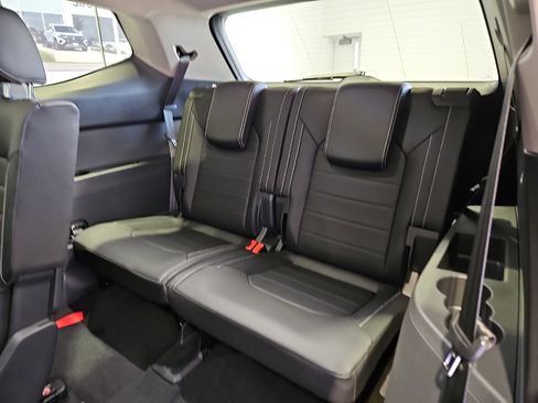 New 2026 Volkswagen Atlas SEL AWD/4WD image 11