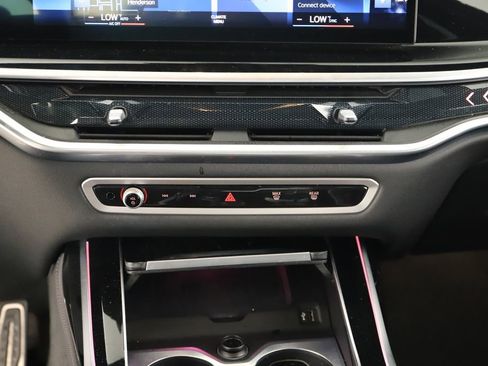 Used 2023 BMW X7 xDrive40i w/ Executive Package image 20