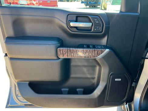 Used 2020 GMC Sierra 1500 Denali w/ Denali Ultimate Package AWD/4WD image 14
