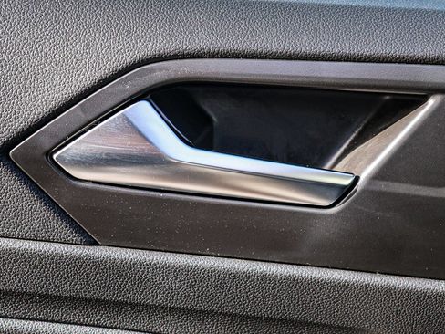 Used 2024 Volkswagen Jetta SE FWD image 42