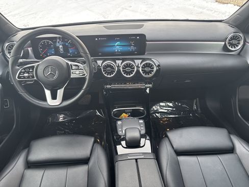 Used 2022 Mercedes-Benz A 220 4MATIC image 16