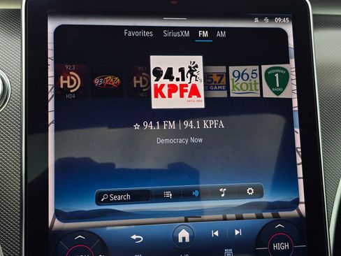 Used 2024 Mercedes-Benz C 300 C 300 image 29