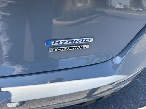 Used 2023 Honda Accord Touring image 11