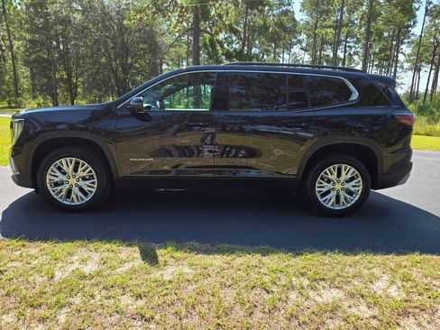 Used 2026 GMC Acadia Elevation w/ Elevation Premium Package FWD image 2