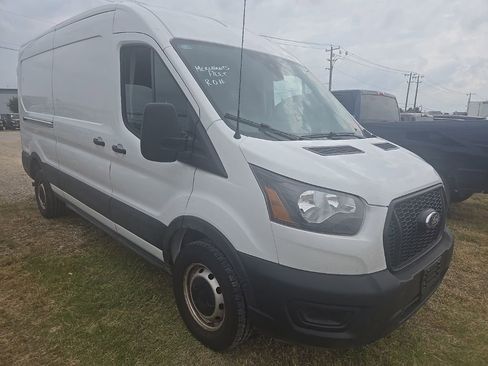 Used 2025 Ford Transit 250 148 Medium Roof RWD image 4