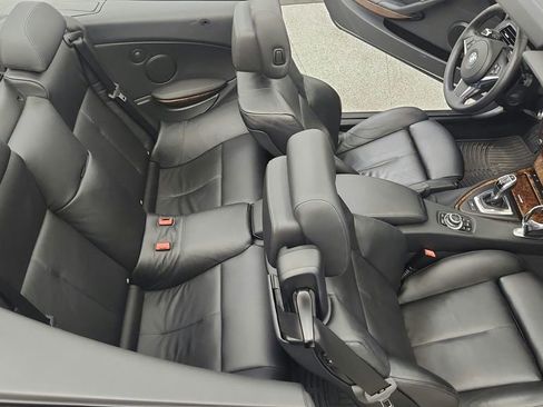 Used 2010 BMW 650i Convertible RWD image 46