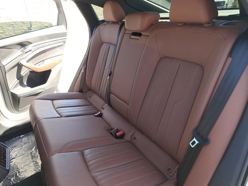 Used 2024 Audi Q8 e-tron Premium Plus image 14