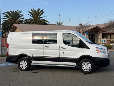 Used 2019 Ford Transit 250 130 Low Roof w/ Exterior Upgrade Package image 6