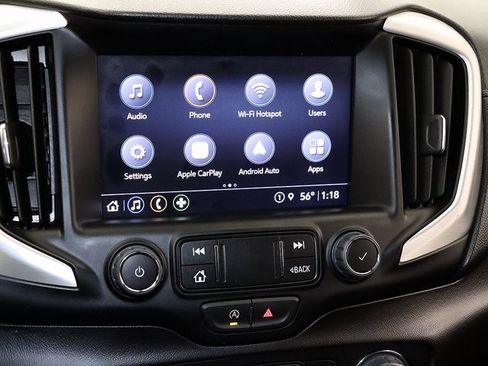 Certified 2024 GMC Terrain SLT w/ Tech Package image 18