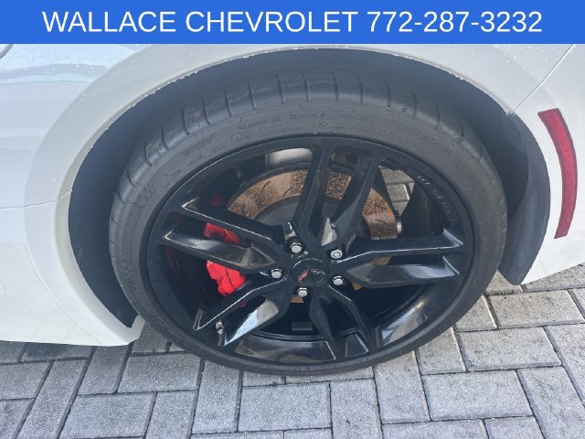 Used 2019 Chevrolet Corvette Stingray Convertible RWD image 8