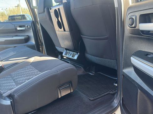 Certified 2019 Toyota Tundra SR5 image 17