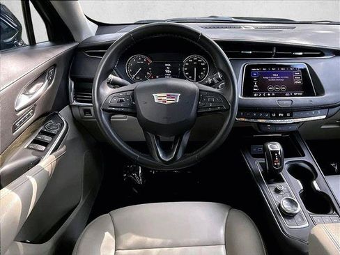 Used 2019 Cadillac XT4 Premium Luxury w/ Driver Awareness Package FWD image 7