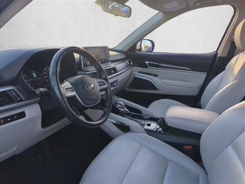 Used 2021 Kia Telluride S image 7