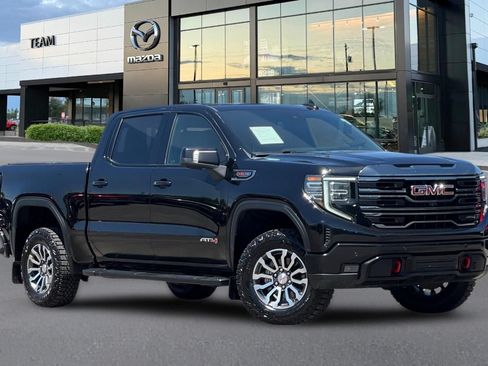 Used 2023 GMC Sierra 1500 AT4 w/ AT4 Premium Package AWD/4WD image 2