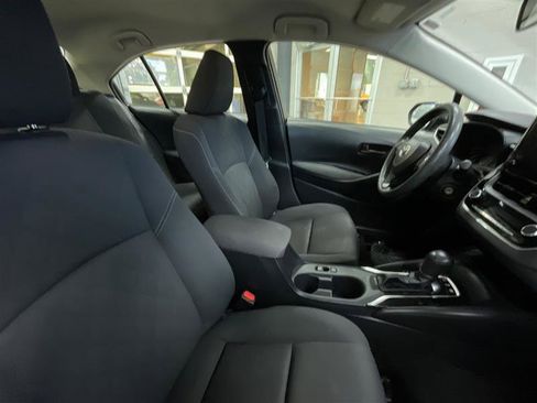 Used 2023 Toyota Corolla LE FWD image 25