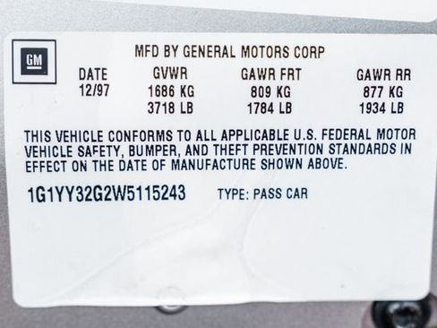 Used 1998 Chevrolet Corvette Convertible w/ Memory Pkg image 85