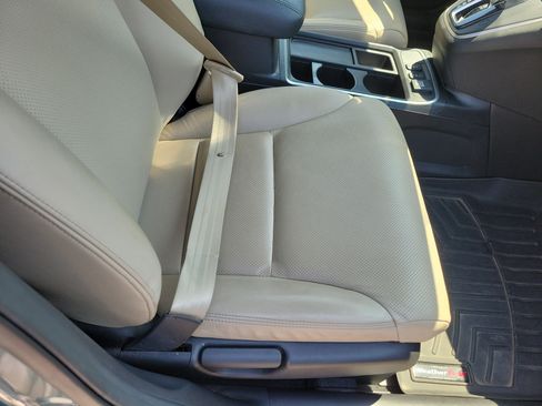 Used 2016 Honda CR-V EX-L image 19