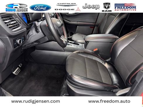 Used 2024 Ford Escape ST-Line AWD/4WD image 11