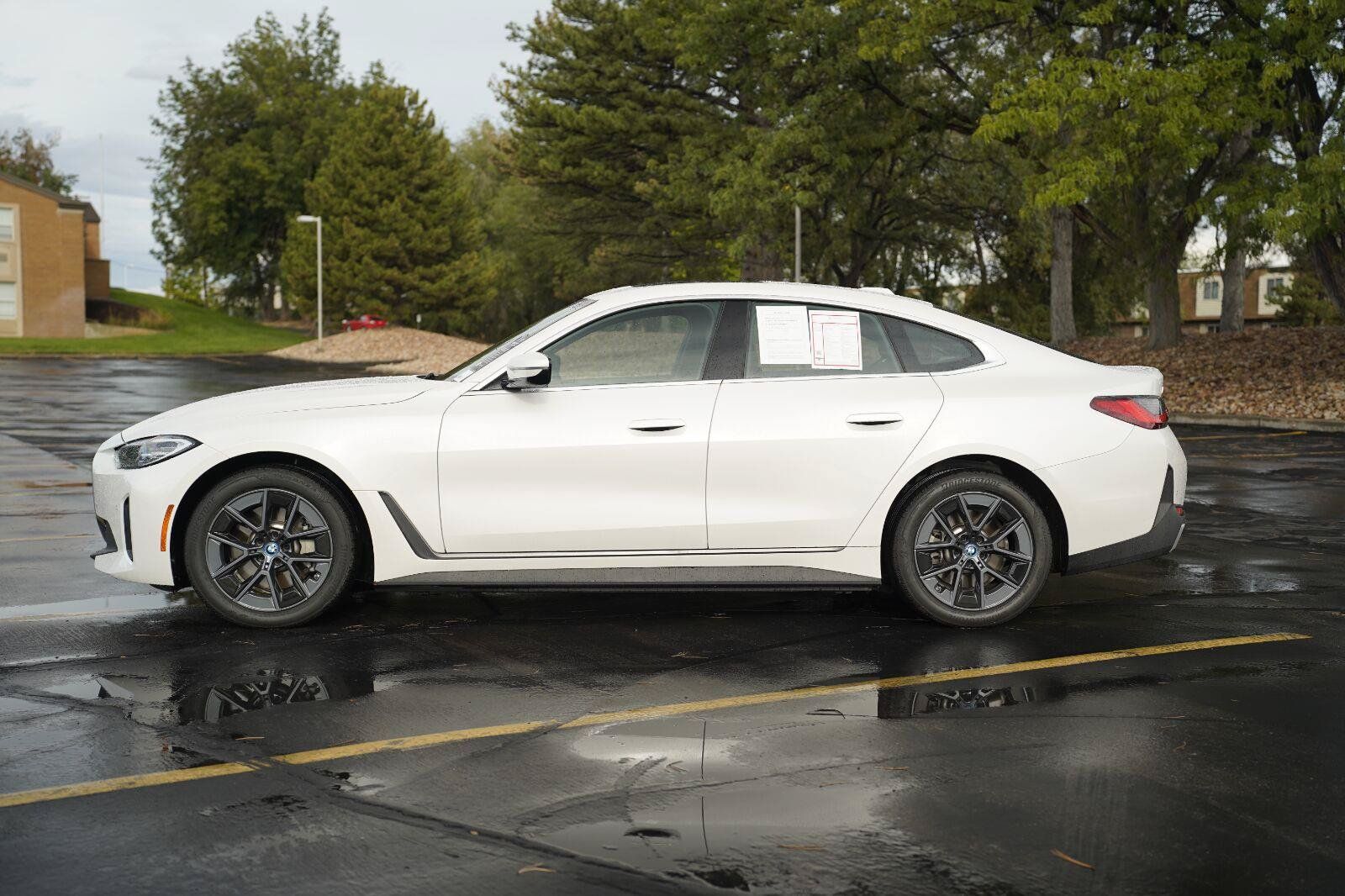 Used 2024 BMW i4 eDrive35 w/ Convenience Package RWD image 2