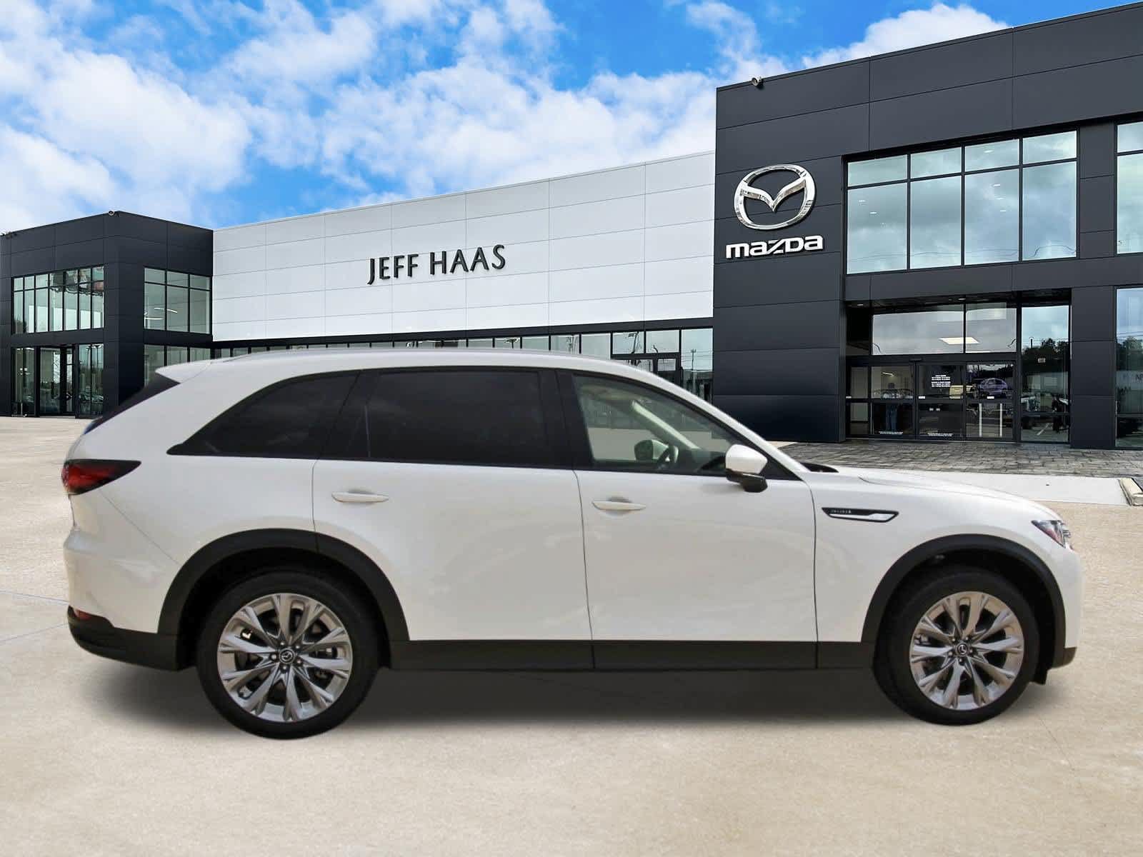 Certified 2026 MAZDA CX-90 3.3 Turbo w/ Preferred Package AWD/4WD image 5