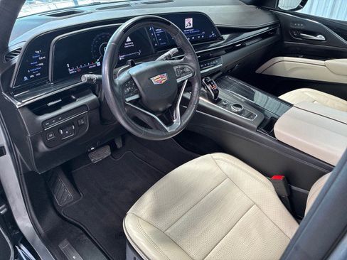 Used 2024 Cadillac Escalade Sport w/ LPO, ONYX Package RWD image 9