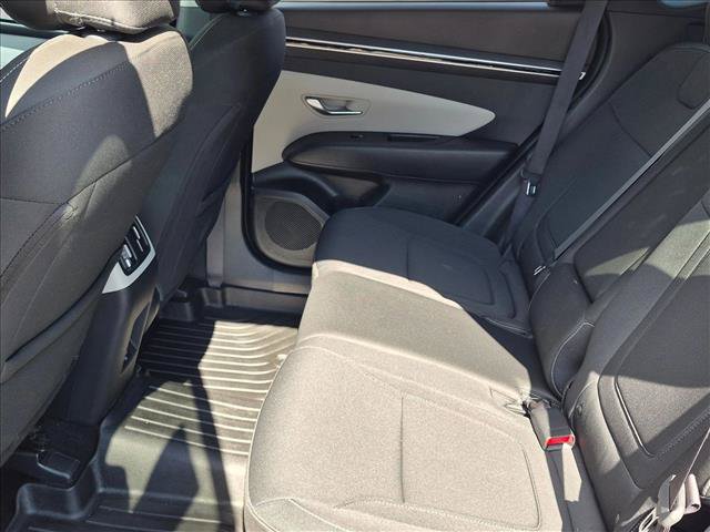 Used 2022 Hyundai Tucson SEL w/ Cargo Package AWD/4WD image 17