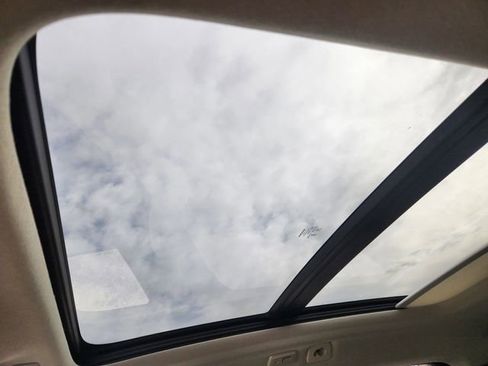 New 2026 Volvo XC40 B5 Plus w/ Protection Package Premier image 24