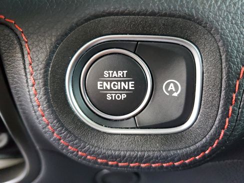 Used 2023 Mercedes-Benz GLE 53 AMG 4MATIC image 30