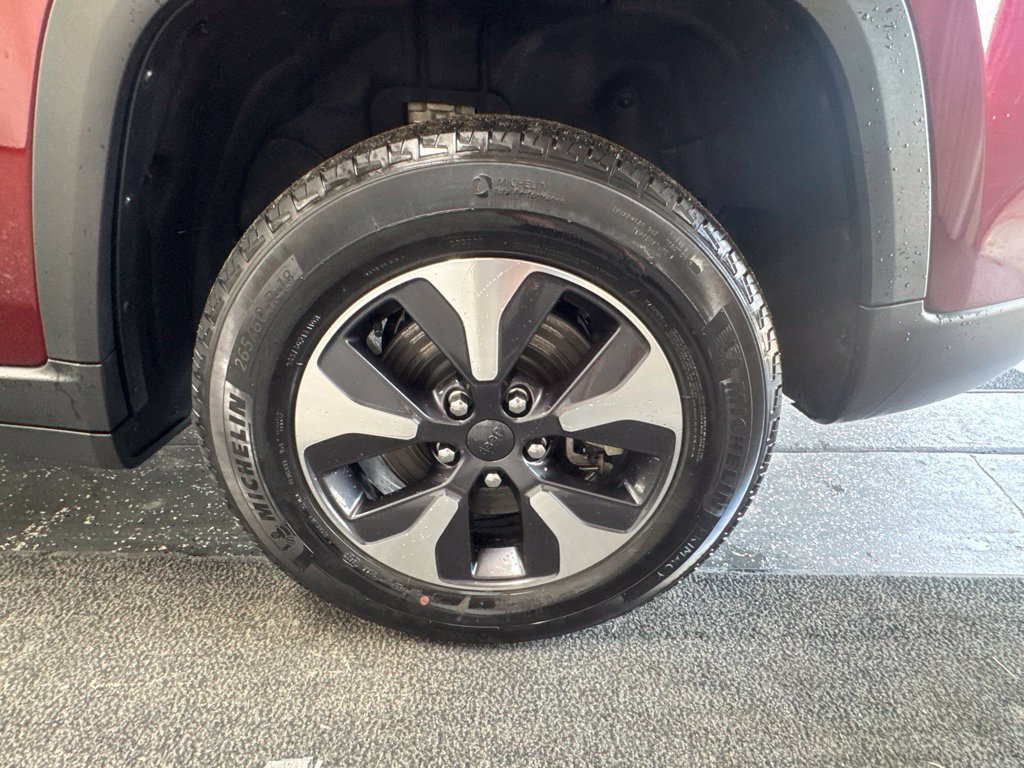 Used 2023 Jeep Grand Cherokee 4WD 4xe image 12