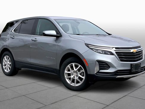 Used 2023 Chevrolet Equinox LT AWD/4WD image 3