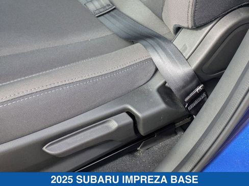 Certified 2025 Subaru Impreza 2.0i image 27