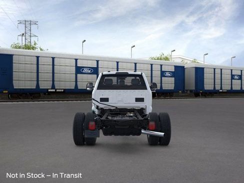 New 2026 Ford F350 4x4 Regular Cab DRW Super Duty image 5